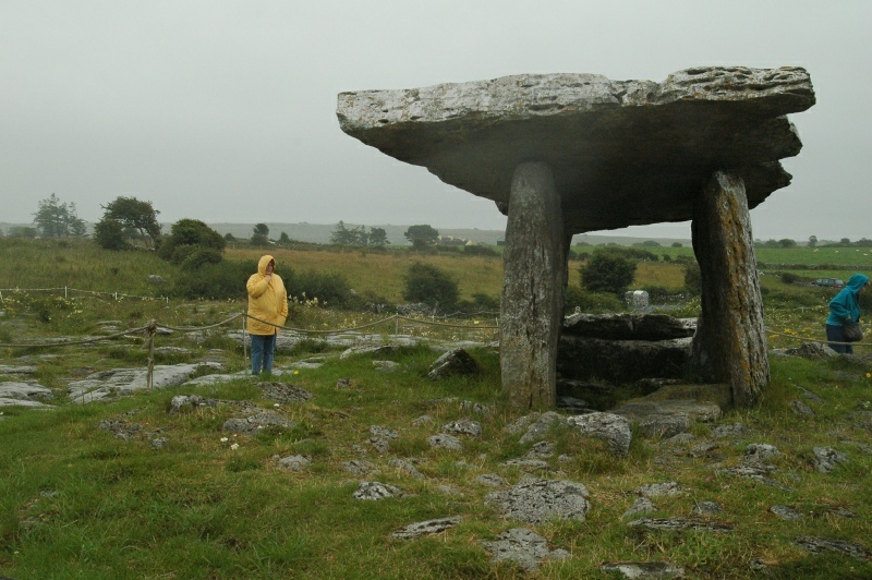 Poulnabrone dolmen
